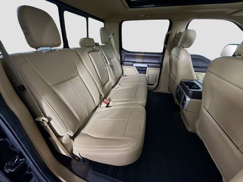 Used 2019 Ford F150 Lariat w/ Equipment Group 502A Luxury image 27