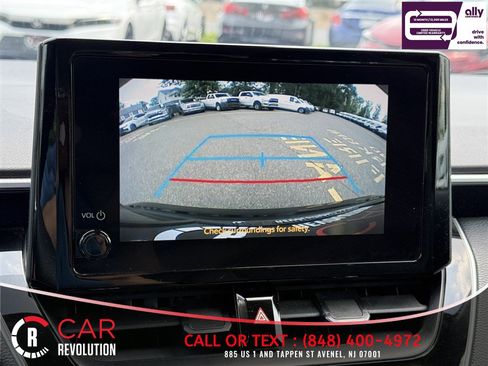Used 2024 Toyota Corolla LE FWD image 16