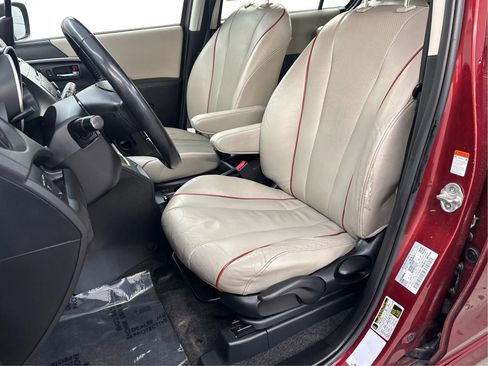 Used 2012 MAZDA MAZDA5 Grand Touring image 13