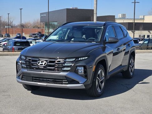 New 2026 Hyundai Tucson SEL image 2