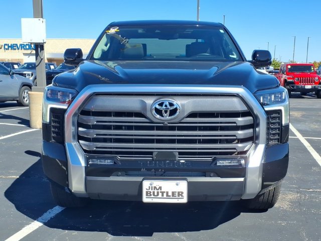 Used 2024 Toyota Tundra Limited AWD/4WD image 25