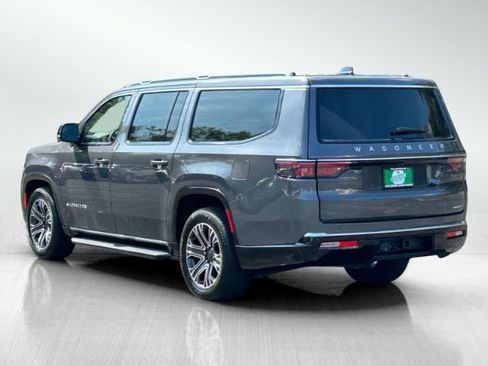 Used 2024 Jeep Wagoneer L Series II image 6