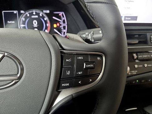 New 2025 Lexus ES 350 350 image 19