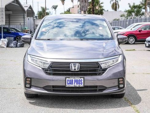 Certified 2024 Honda Odyssey Touring image 4