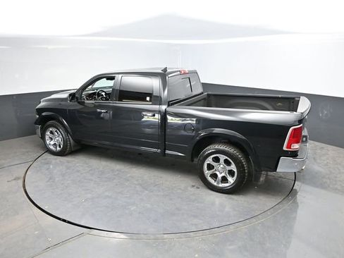 Used 2016 RAM 1500 Laramie w/ Convenience Group AWD/4WD image 42