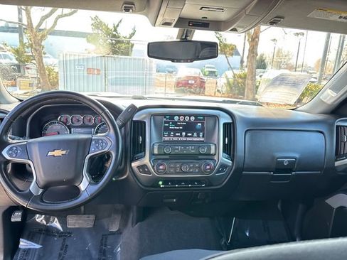 Used 2019 Chevrolet Silverado 1500 LT w/ All Star Edition image 15