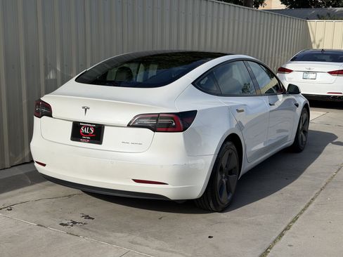 Used 2022 Tesla Model 3 Long Range AWD/4WD image 5