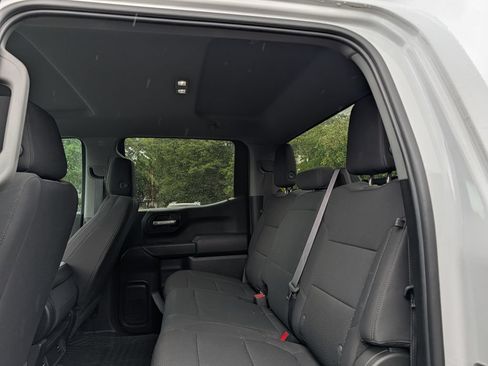 Used 2020 Chevrolet Silverado 1500 Custom Trail Boss w/ Custom Convenience Package AWD/4WD image 12