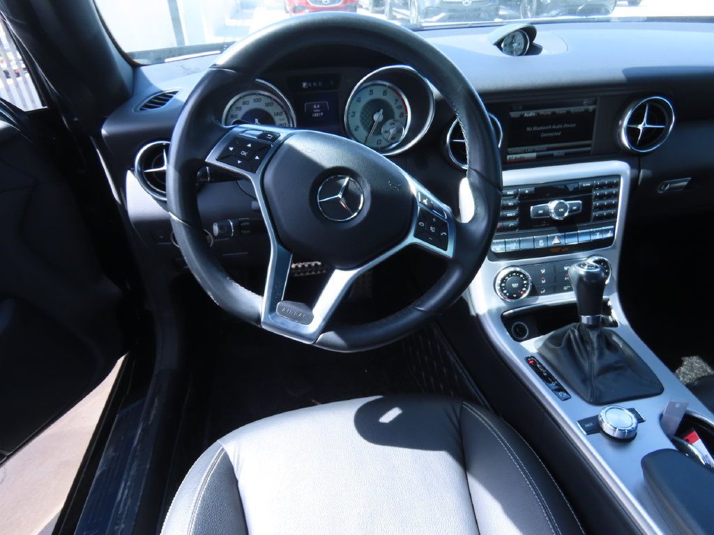 Used 2015 Mercedes-Benz SLK 250 image 5