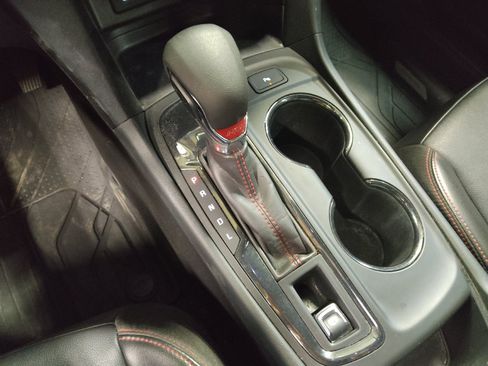 Used 2022 Chevrolet Equinox RS w/ RS Leather Package FWD image 26