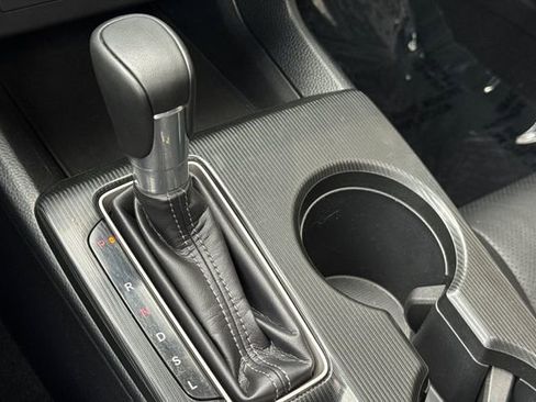 Certified 2024 Honda Civic EX-L image 25