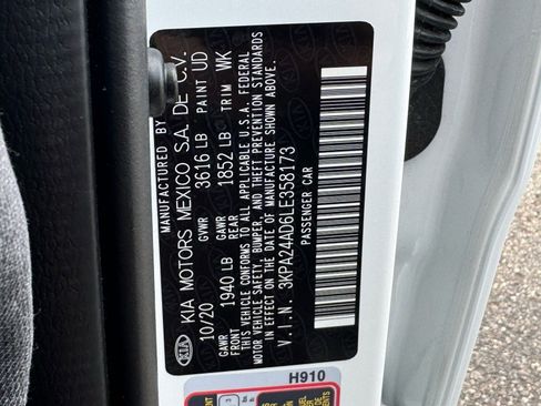 Used 2020 Kia Rio LX image 31