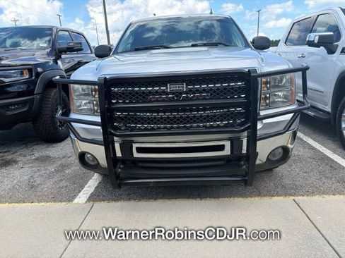 Used 2013 GMC Sierra 1500 SLE w/ Power Tech Package RWD image 2