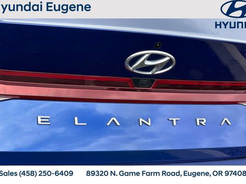Used 2023 Hyundai Elantra SEL FWD image 34