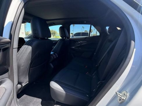 Used 2024 Chevrolet Blazer EV LT AWD/4WD image 9