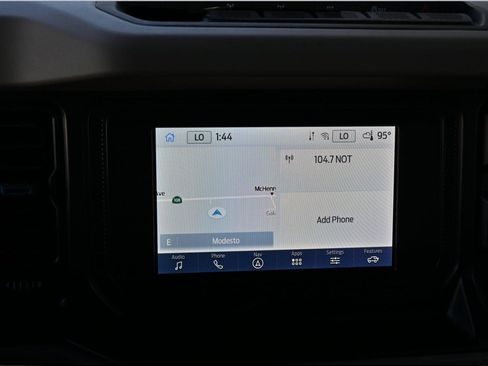 Used 2022 Ford Bronco Wildtrak image 8