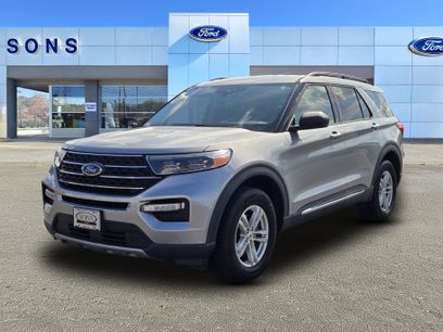 Certified 2023 Ford Explorer XLT w/ Equipment Group 202A