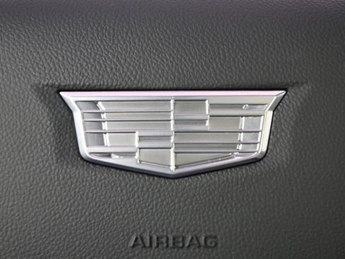 New 2025 Cadillac Lyriq Luxury image 32