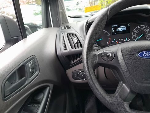 Used 2020 Ford Transit Connect XL FWD image 17