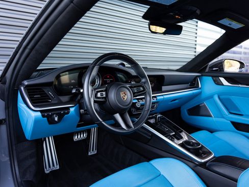 Used 2024 Porsche 911 Turbo S image 4