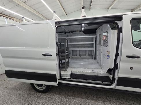 Used 2019 Ford Transit 250 130 Low Roof RWD image 24