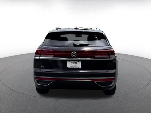 Used 2026 Volkswagen Atlas Cross Sport SE FWD image 10