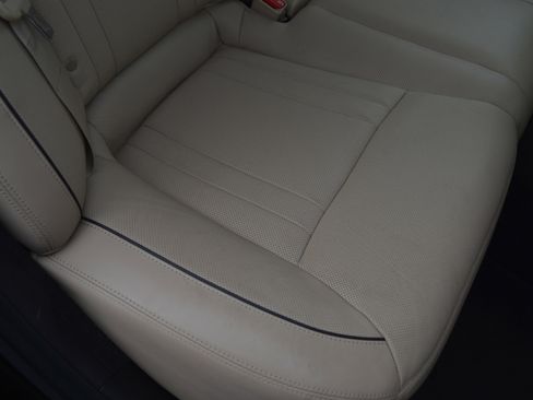 Used 2015 Hyundai Genesis 3.8 w/ Option Group 03 image 33