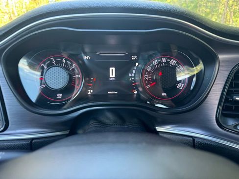 Used 2018 Dodge Challenger SXT w/ Blacktop Package image 29