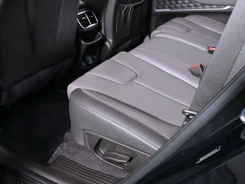 Used 2020 Hyundai Santa Fe Limited image 25