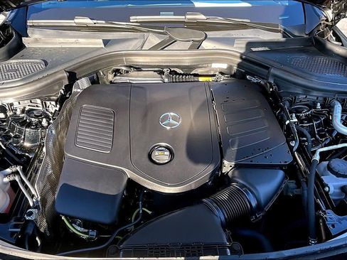 Certified 2026 Mercedes-Benz GLC 300 4MATIC image 32