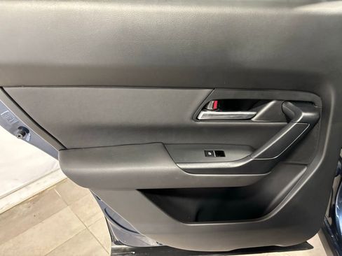 Used 2025 MAZDA CX-50 AWD 2.5 S w/ Premium Plus Pkg image 17