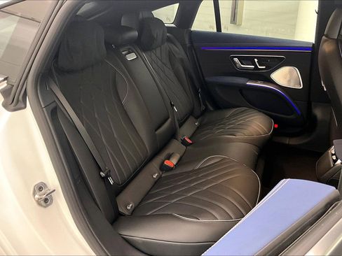 New 2026 Mercedes-Benz EQS 580 4MATIC image 13