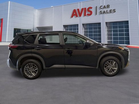Used 2023 Nissan Rogue S image 5