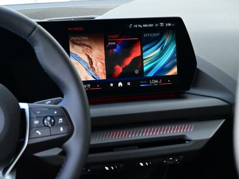 New 2026 BMW 228i xDrive w/ Technology Package image 21