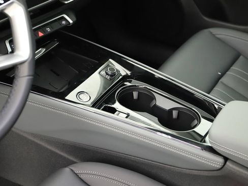 New 2026 Audi Q3 quattro 2.0T AWD/4WD image 17