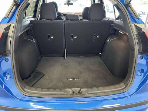 Used 2025 Nissan Kicks Play S FWD image 10