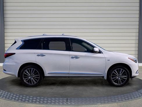 Used 2020 INFINITI QX60 Signature Edition FWD image 8