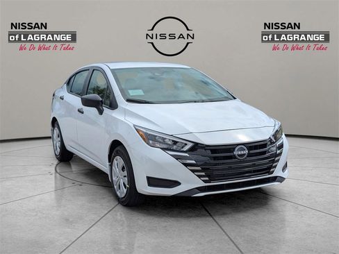 New 2025 Nissan Versa S w/ Trunk Package image 3