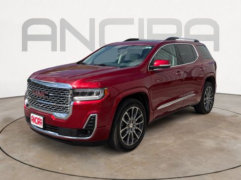 Used 2023 GMC Acadia Denali w/ Denali Ultimate Package FWD image 5