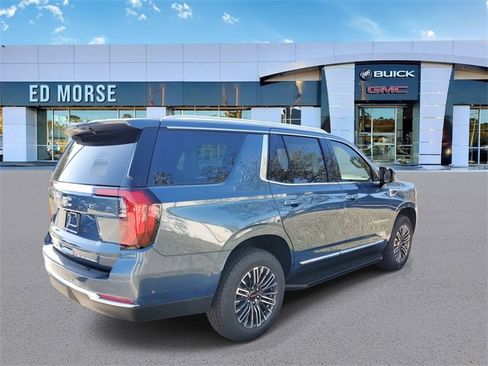 New 2026 GMC Yukon Elevation w/ LPO, Illumination Package image 3