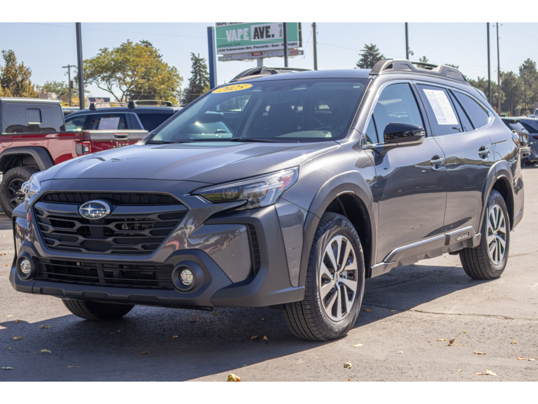 Certified 2025 Subaru Outback Premium AWD/4WD image 7