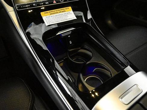 New 2026 Mercedes-Benz GLC 300 4MATIC image 13