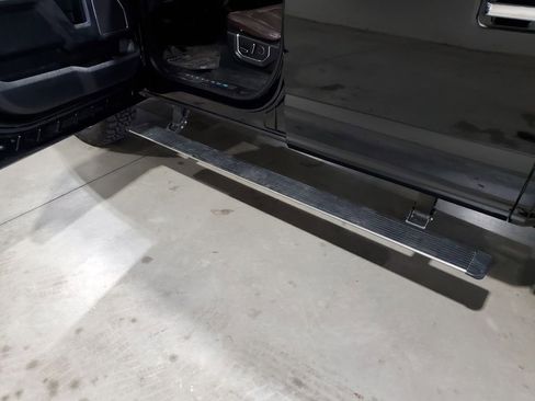 Used 2017 Ford F250 Platinum w/ Platinum Ultimate Package image 46