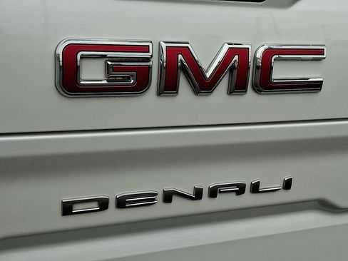 Used 2019 GMC Sierra 1500 Denali w/ Denali Ultimate Package image 31