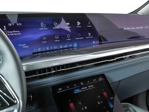 Certified 2026 Cadillac Escalade IQ Sport 2 AWD/4WD image 11