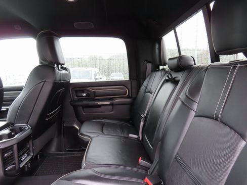 Used 2022 RAM 2500 Limited image 37