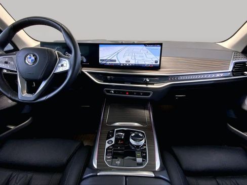 Certified 2026 BMW X7 xDrive40i AWD/4WD image 15