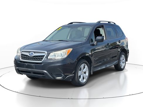Used 2015 Subaru Forester 2.5i Premium w/ All-Weather Package image 3