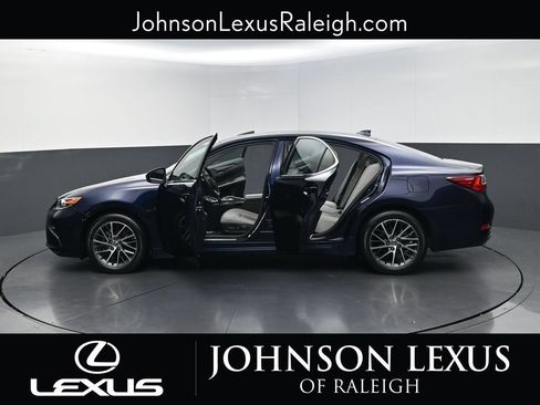 Used 2018 Lexus ES 350 w/ Luxury Package w/Wood Trim FWD image 36