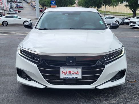 Used 2022 Honda Accord Sport image 9